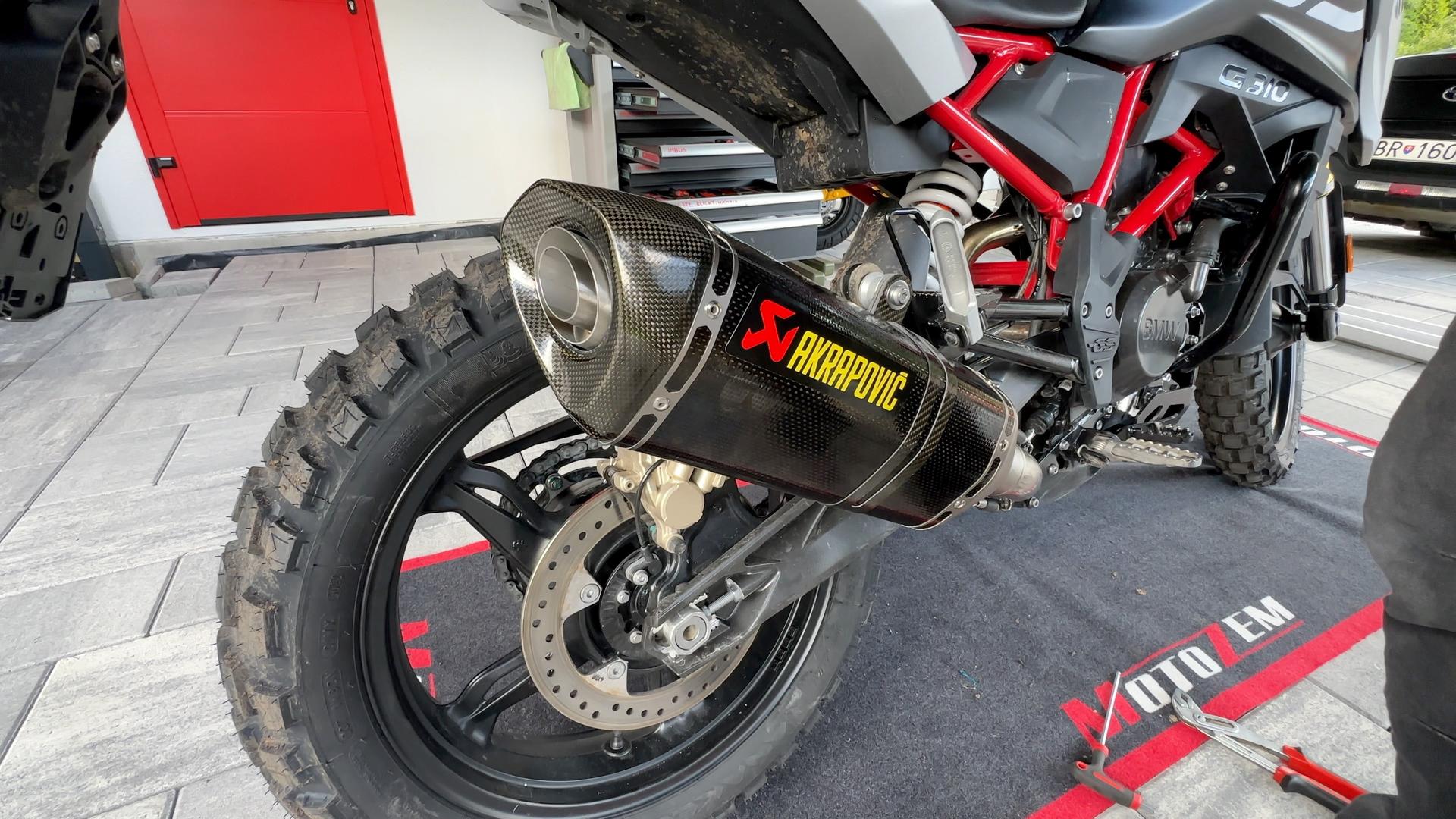 MOTO GARÁŽ