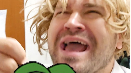 Najpiękniejszy Dzień w Roku dla Rodziców! 🥸🐝 #śmieszne #rodzinka #suchary