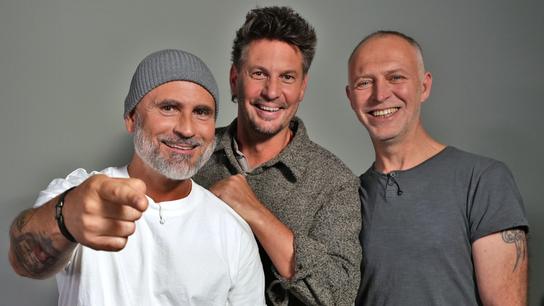 Lunetic: Nic jsme neuměli a chtěli jsme být slavní. Plán byl vyprodat Wembley. Fanynky nám stanovaly u domu