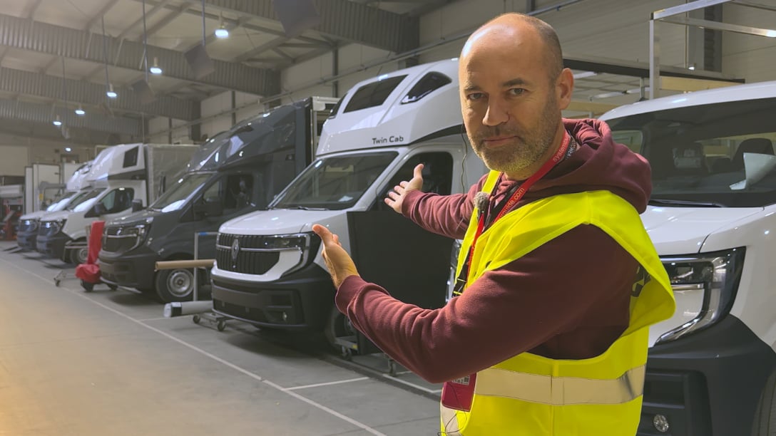 Úžitkové Renaulty s nadstavbami Moto Wektor 