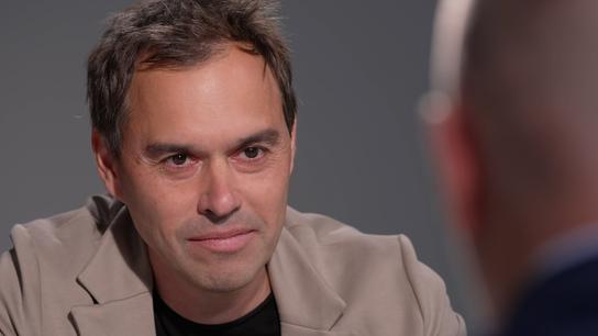 V naší generaci makáme jak šrouby. Chci, aby mé děti našly hlavně to, co je baví a dělá je šťastnými, tlak je menší, říká Sajler