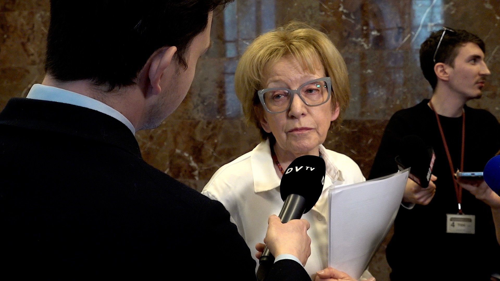 Lze si v Česku objednat trestní stíhání? Nebudete mi říkat, co mám Babišovi vysvětlovat, jste agresivní, říká Válková