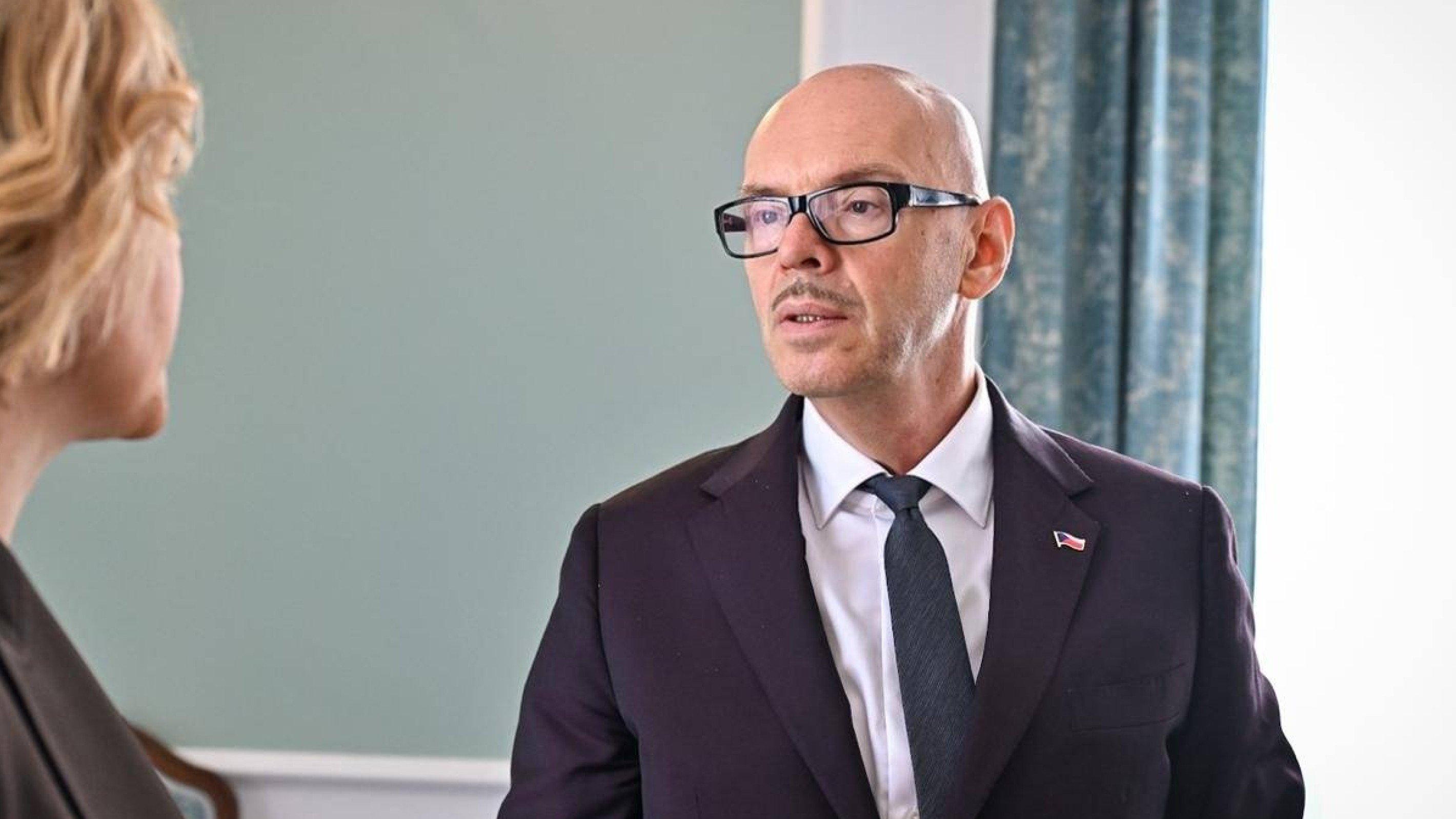 „Platit z rozpočtu, ne z daní.“ Klempíř ví, že to nedává smysl, je chytrý. Voliči nechtějí slyšet, že věci něco stojí, říká Stroukal