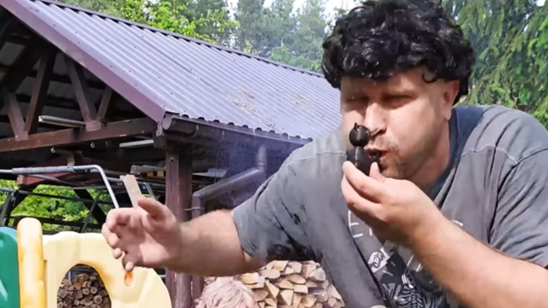 Zemsta Maciusia! 👱🏼💦 Ale Ojciec miał plan… 🧔🏻🪟  #śmieszne #rodzinka #suchary