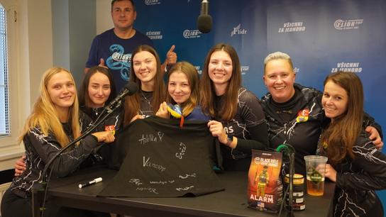 Tričko s veľkým srdcom 💙 | Mamby Plumlov pre Verunku – Všichni za jednoho!