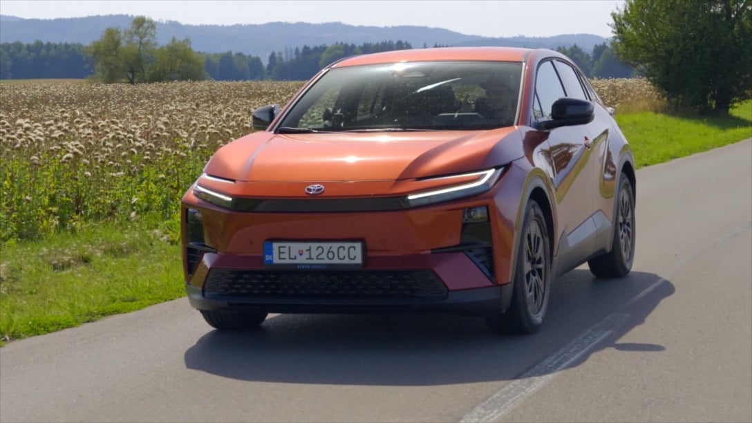 TOYOTA CH-R+ 77kWh 224k Style