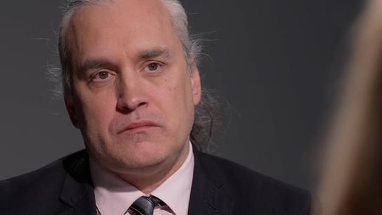 Ministerstvo může řídit i uklízečka, když to Macinka dovolí. Kompetenční chaos se ale může zvrhnout, říká advokát