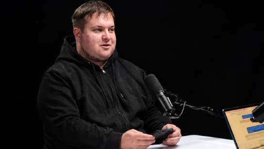 VOJTĚCH PŠENÁK: Macinkovi jsem napsal z nudy. Radši bych ten rozhovor neměl 