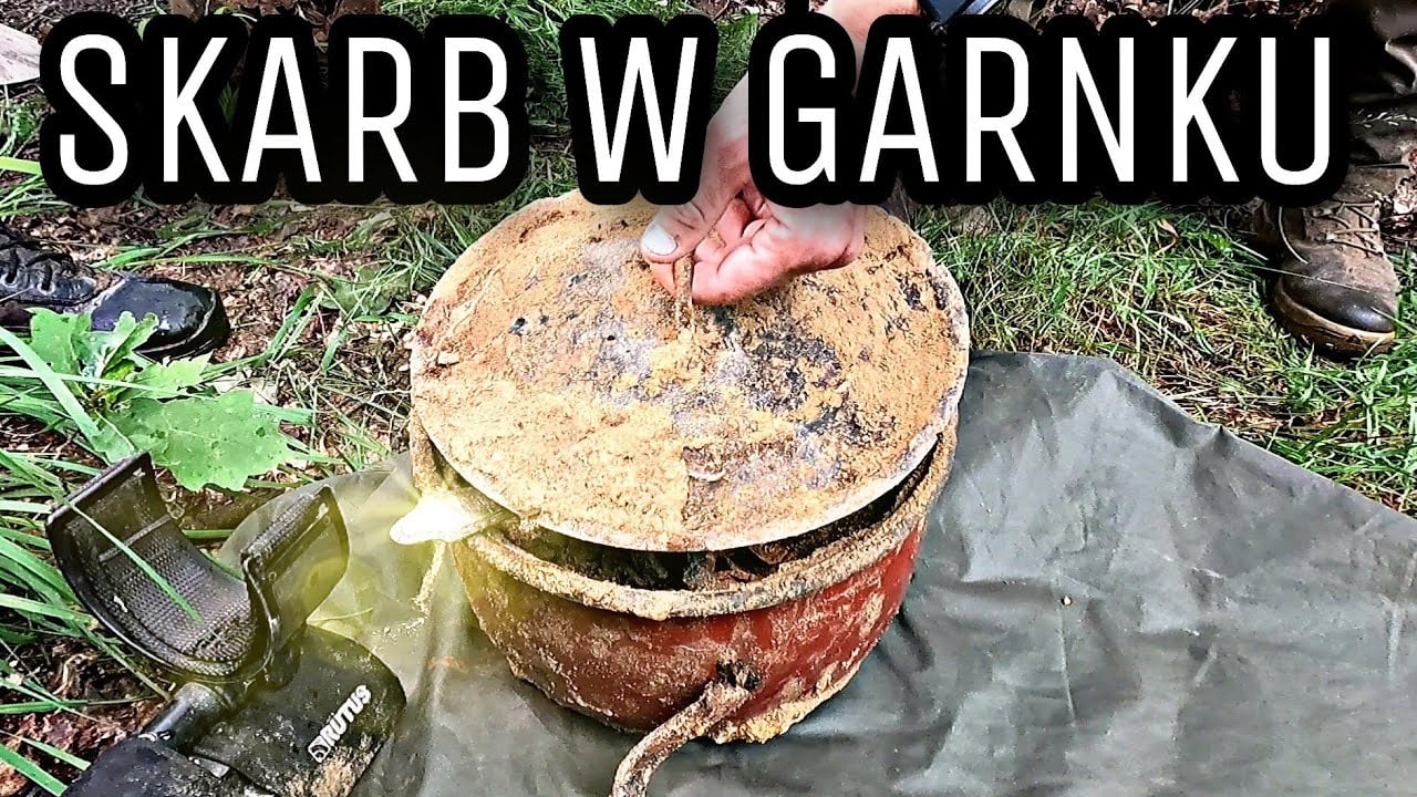 Skarb w garnku. Tajemnice i poniemieckie depozyty Dolnego Śląska- Treasure opening