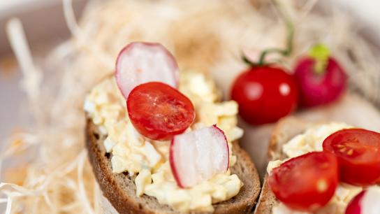 Vajíčková pomazánka - Karol a Emí Vaří