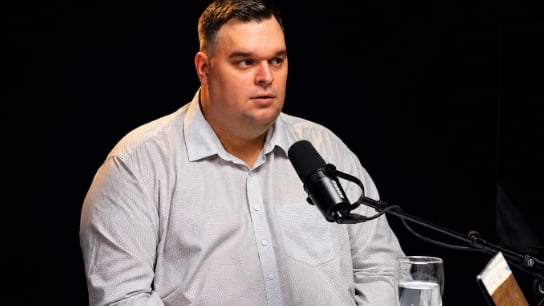 TOMÁŠ z Detektivní party alias LUCINKA 13 LET: Píšu si se stovkami predátorů. Posílají mi fotky svých penisů