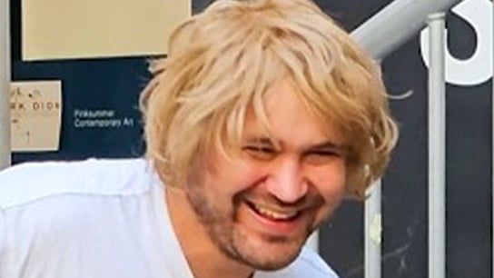 Dzieciak POLECIAŁ...