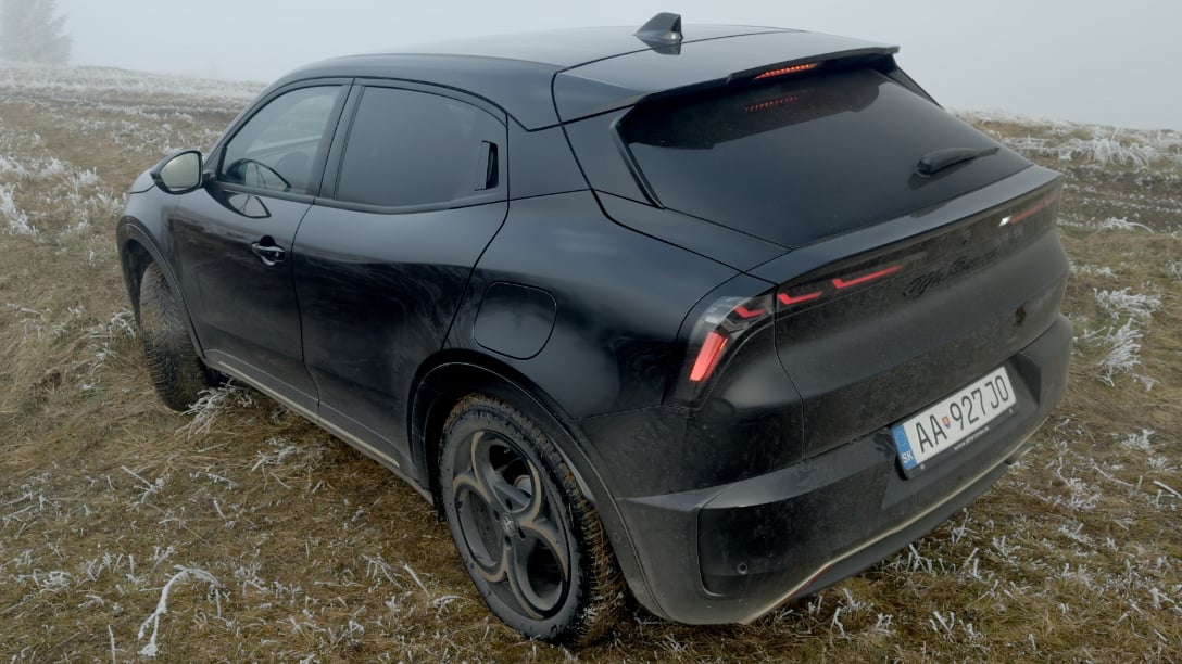 Alfa Romeo Junior Q4