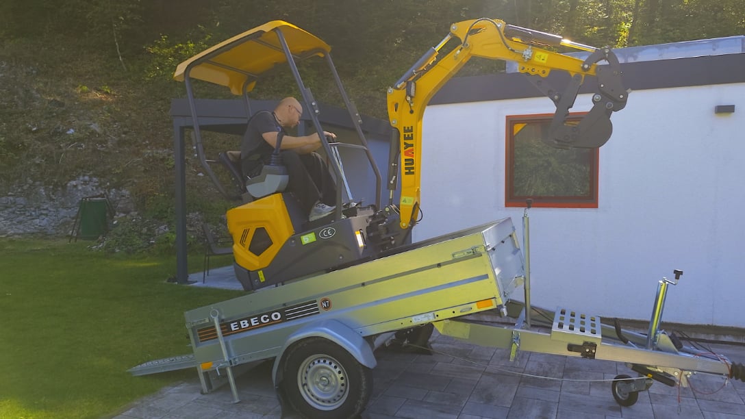 Nakladal som bager na nový Ebeco príves 