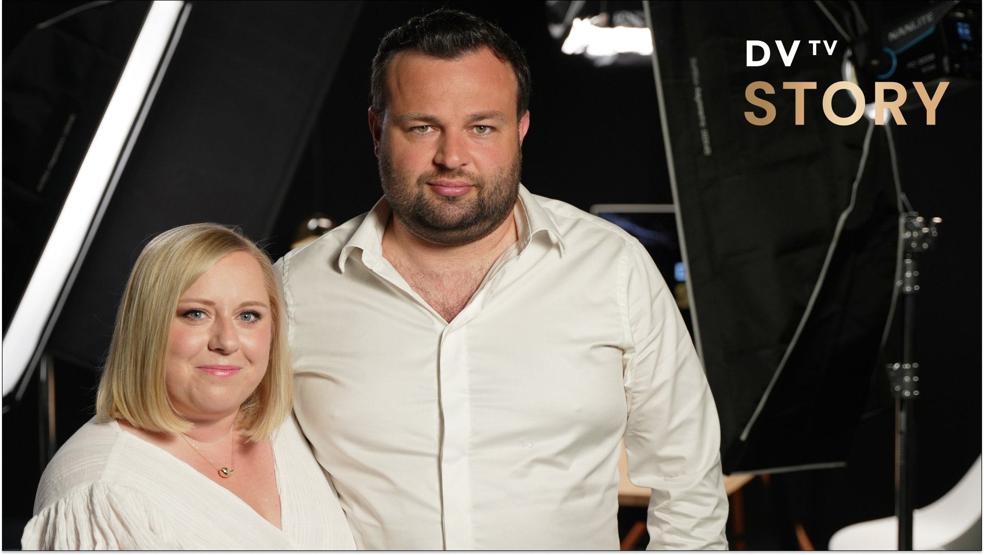 Juřenčákovi: Lidé se v noci přidušují vydýchaným vzduchem, koberce a levný nábytek ničí interiér. My nabízíme zdravé bydlení